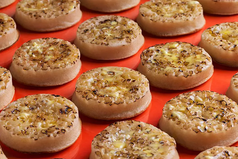 Warburtons Crumpets